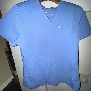 Fabletics Women’s Scrub Top